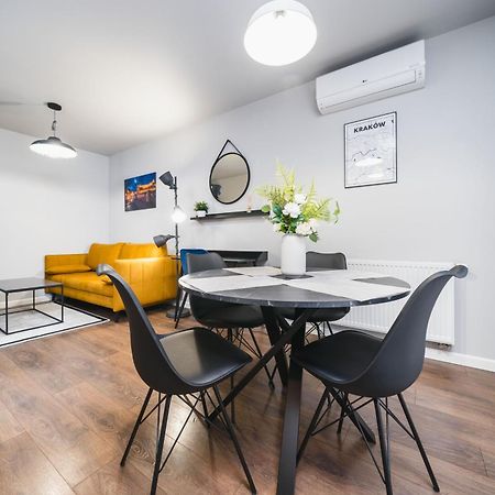 Ferienwohnung Apartament Z Tarasem Oraz Podziemnym Parkingiem Krakau Exterior foto